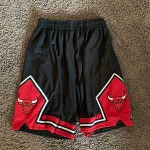 Vintage Chicago Bulls shirt